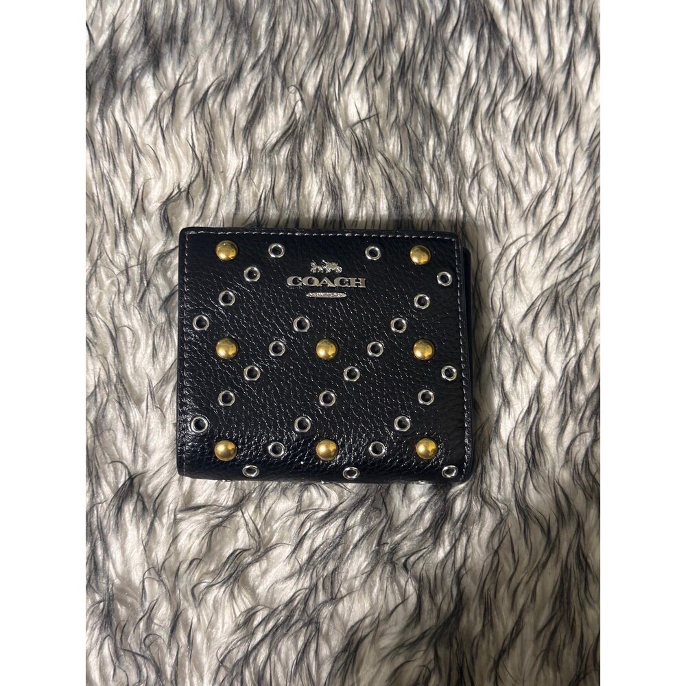 Coach Snap Wallet With Rivets NWT